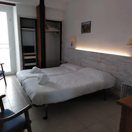 Otel Corisco 2*