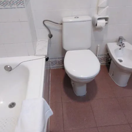 Corisco Otel 2*