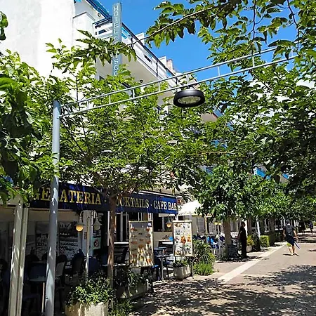 Corisco Szálloda 2*
