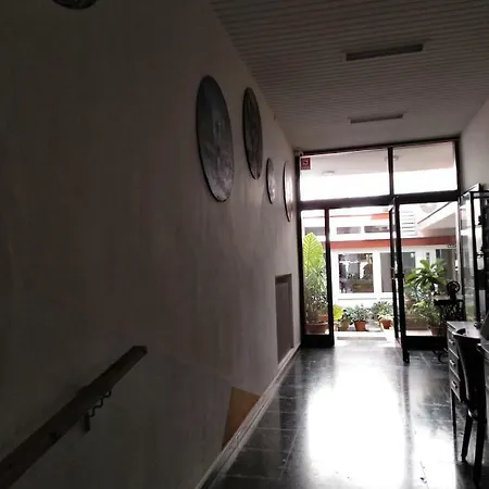 Corisco 호텔