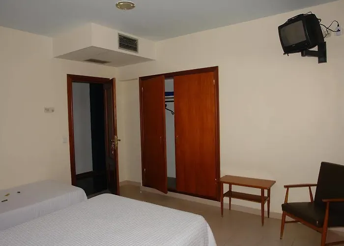 Отель Corisco 2*